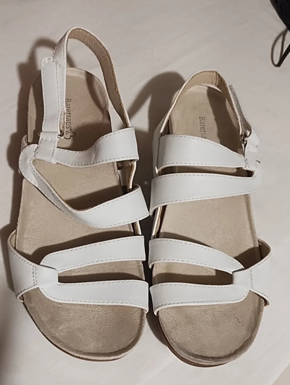 BareTraps White Triple-Strap Slingback Sandals Size 8 VGC. - Picture 1 of 7